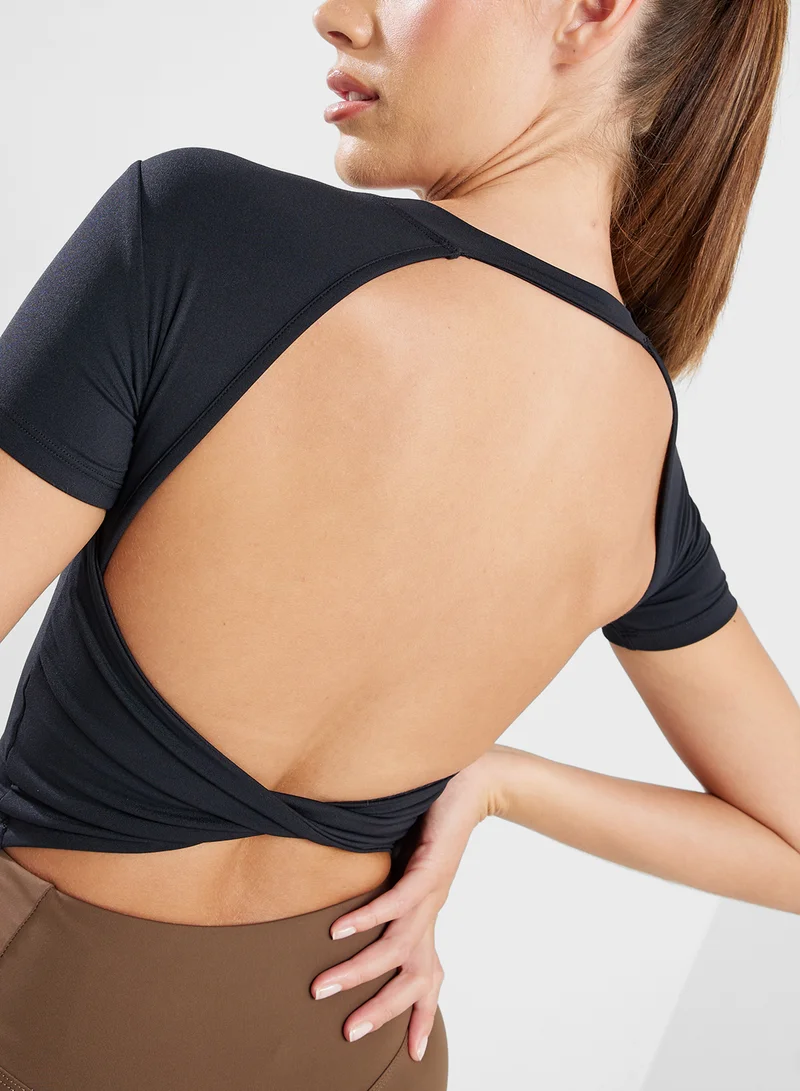 FRWD Fitted T-Shirt With Back Cutout Detail