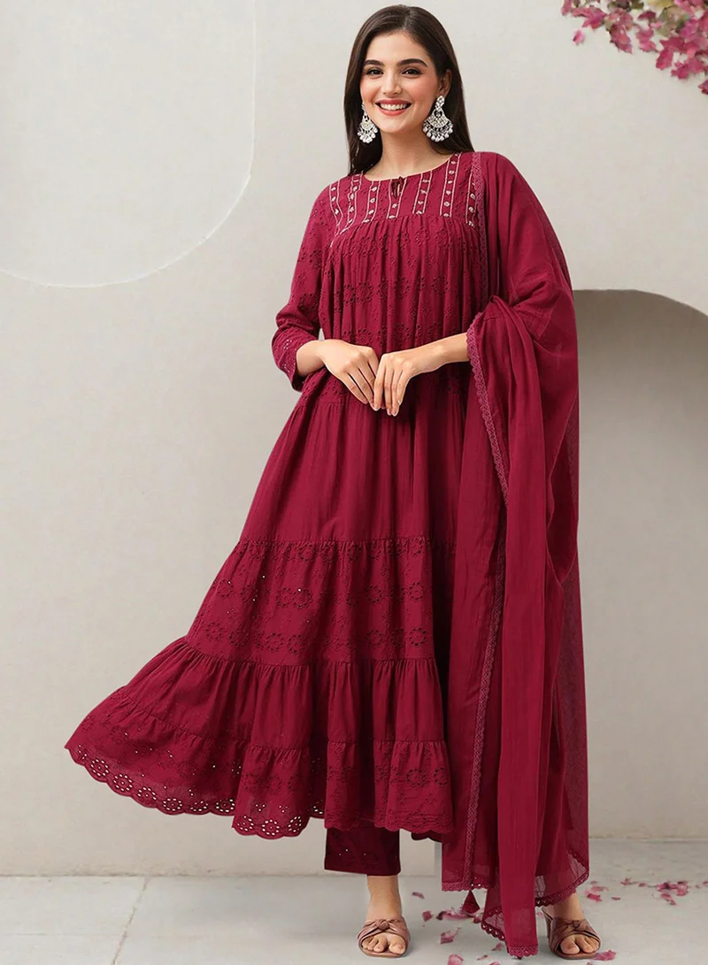 آي شين طقم كورتا نسائي قطن % مزين بكسرات أمامية مستقيمة بطول كامل