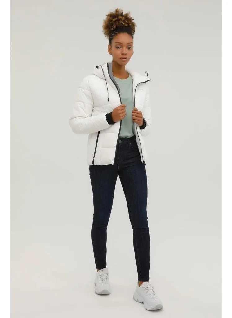 لامبرجاك Apreski Coat White Color Women's Coat