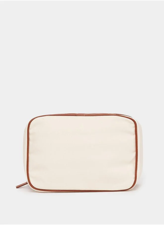 Styli Contrast Zip Patch Detail Wash Bag