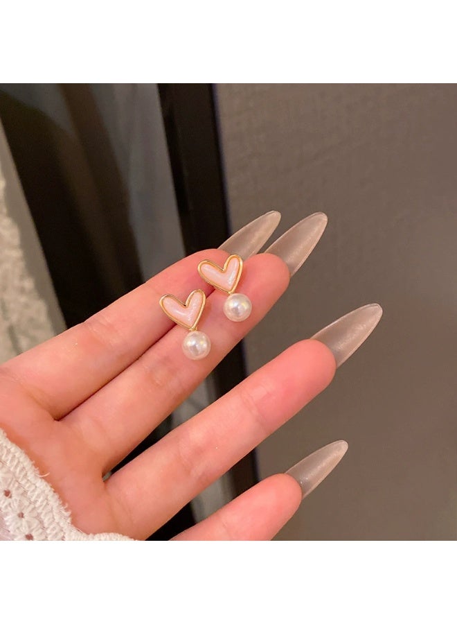 Goolsky أقراط لؤلؤ وردية على شكل قلب للنساء – مجوهرات كورية عصرية بسيطة، تصميم قلب وردي ولؤلؤ، دائمة/للارتداء اليومي - Image 4