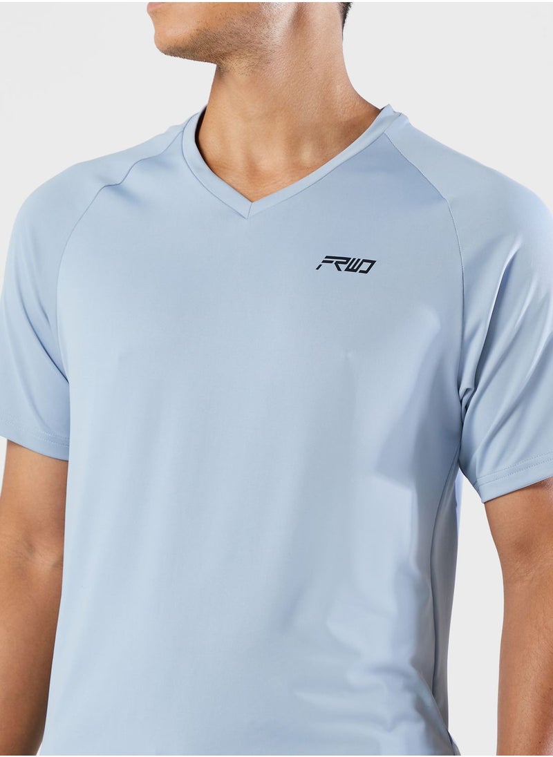 FRWD V Neck Training T Shirt  - Image 3