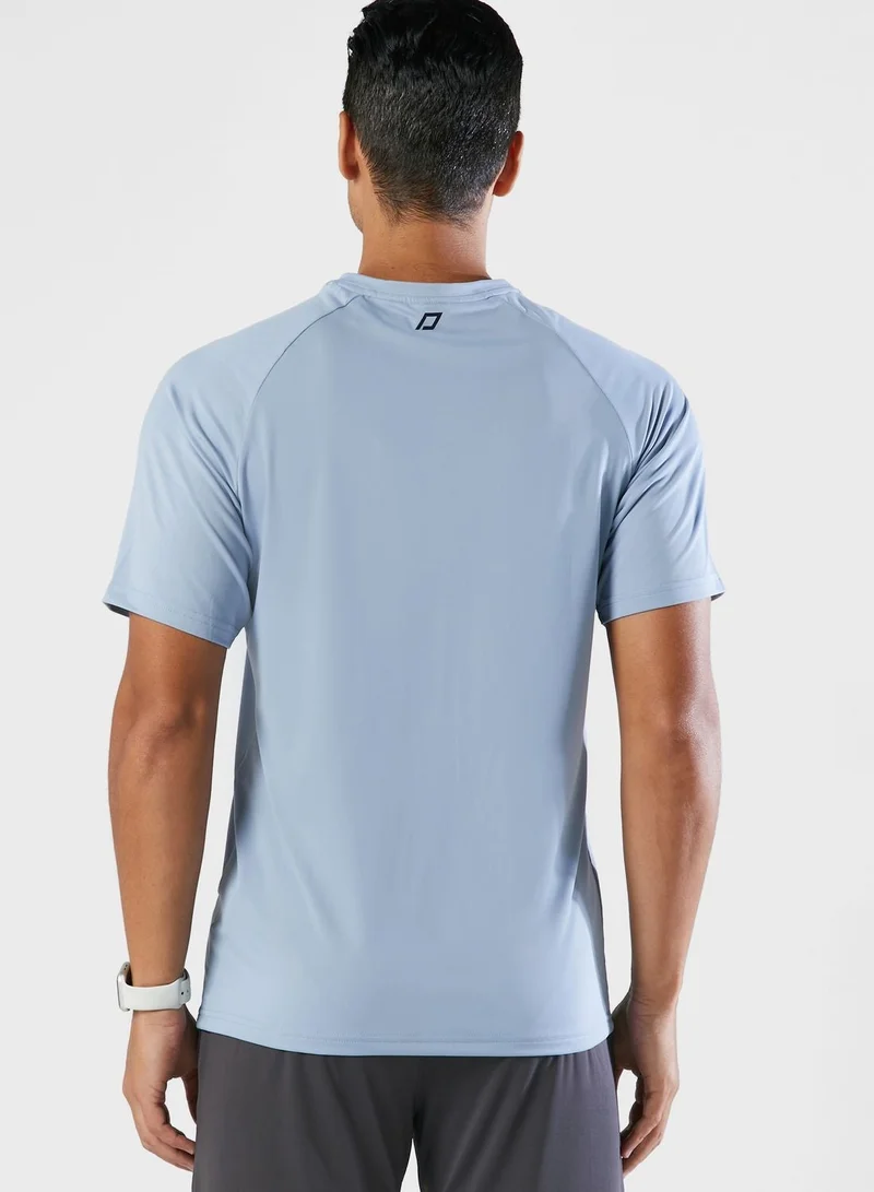 FRWD V Neck Training T Shirt