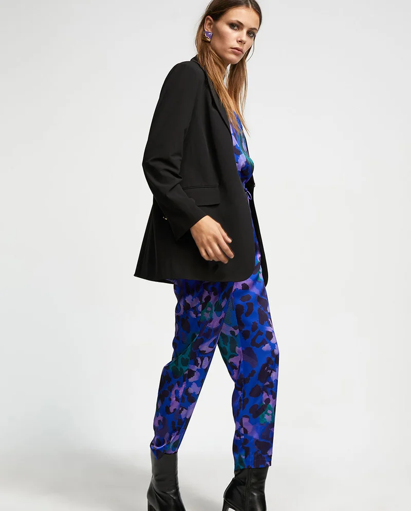 Lola Casademunt Blazer with contrast lining
