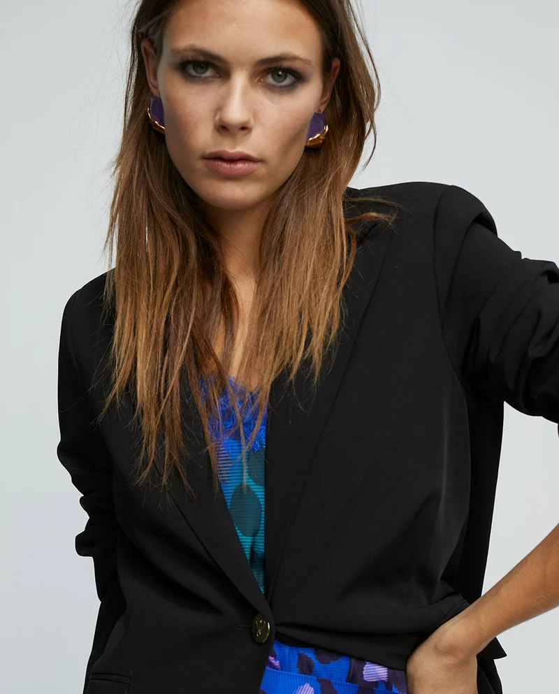 Lola Casademunt Blazer with contrast lining