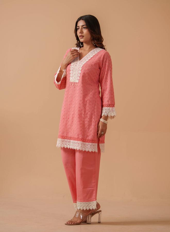 دي دبليو دشداشة قطنية مطرزة مع بنطلون - Image 5