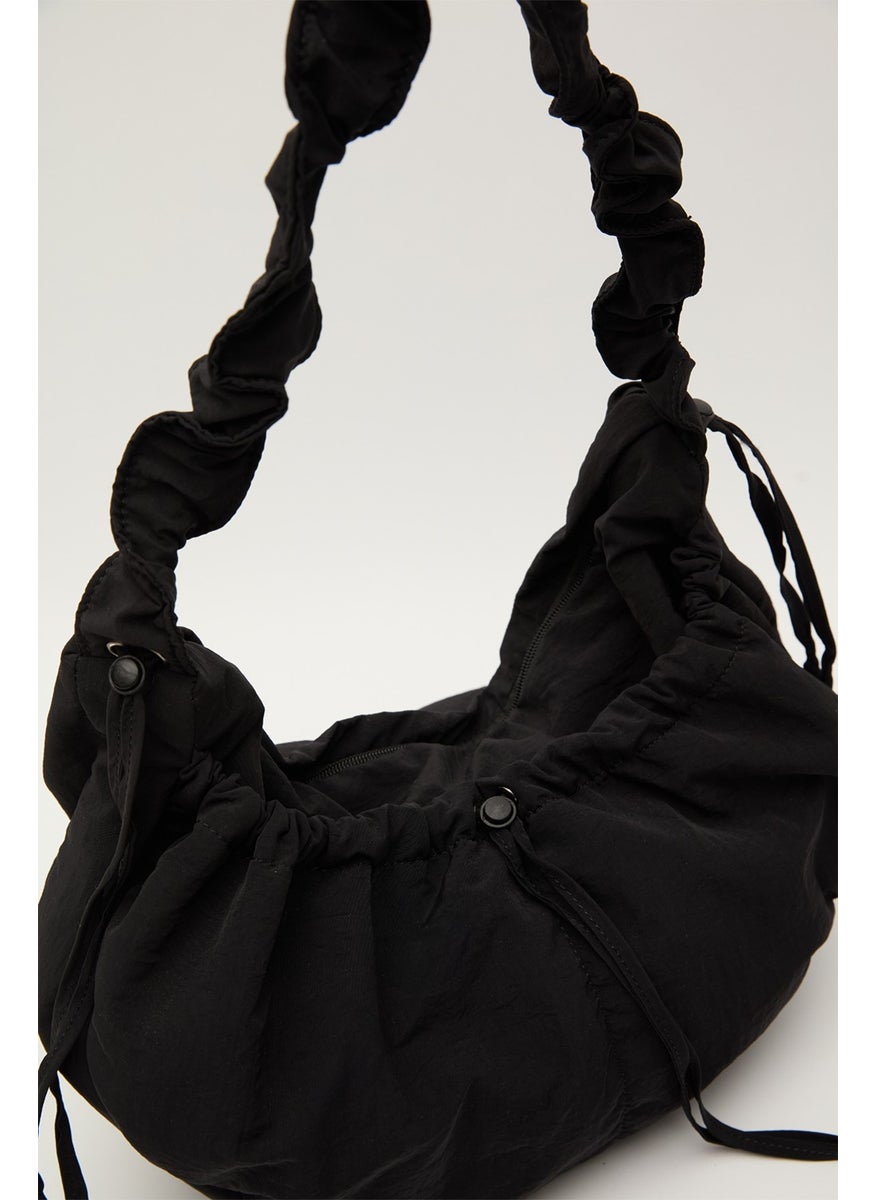 Manuka - Enya Tote Pocket Crossbody Bag Black - Image 1