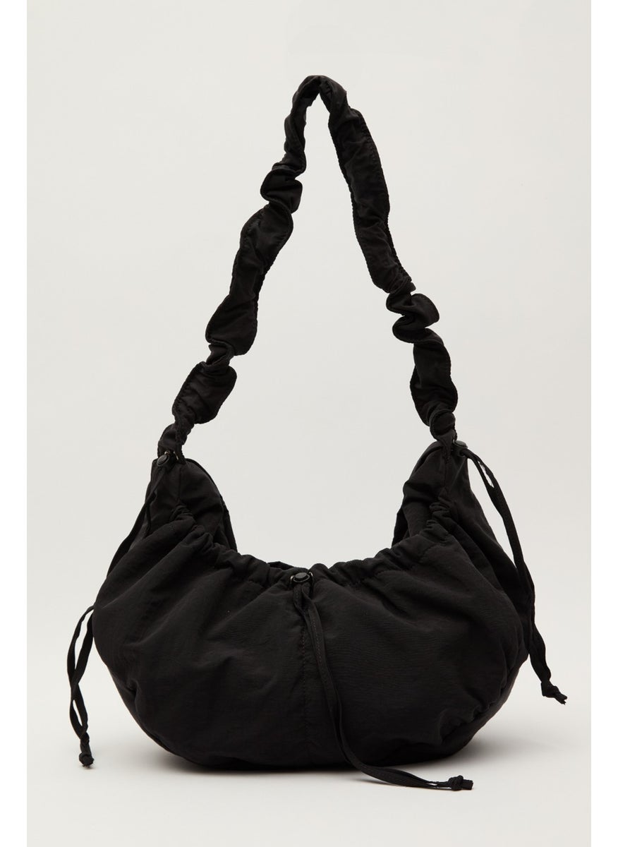 Manuka - Enya Tote Pocket Crossbody Bag Black - Image 1
