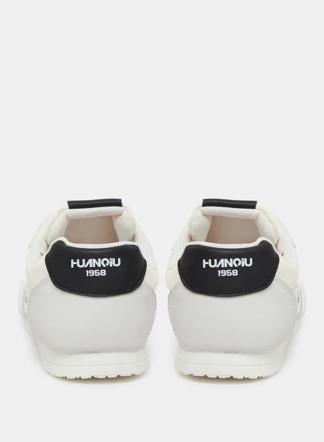 Styli Styli Women Contrast Striped Sneakers