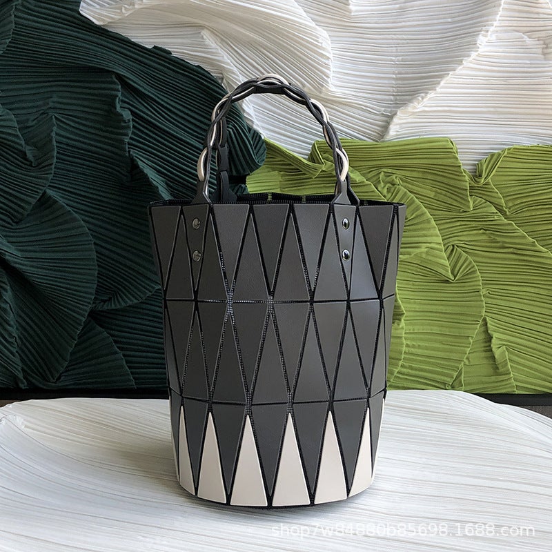 2025 Japanese Geometric Quilted Bucket Bag, Basket-Style Handbag, Color-Blocked Shoulder Underarm Bag, Macaron Color - Image 2