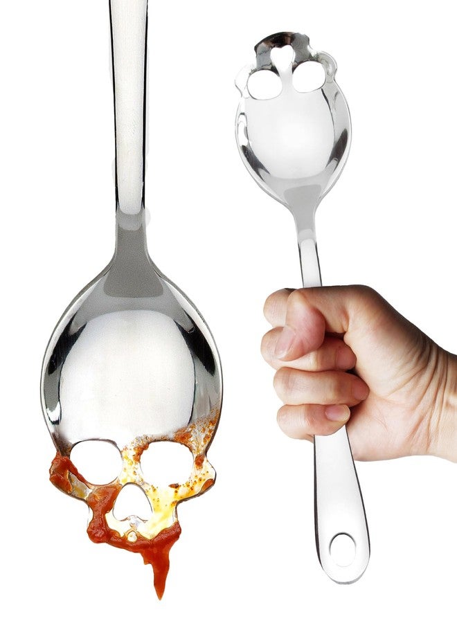 صك UK ملعقة تقديم على شكل جمجمة من Suck UK - أدوات مطبخ قوطية - إكسسوارات مطبخ مرعبة - ديكور منزلي قوطي للهالوين - ملعقة تقديم معكرونة - ملعقة مثقبة للطبخ والتصفية - ملاعق تقديم سلطة - هدايا قوطية - Image 1