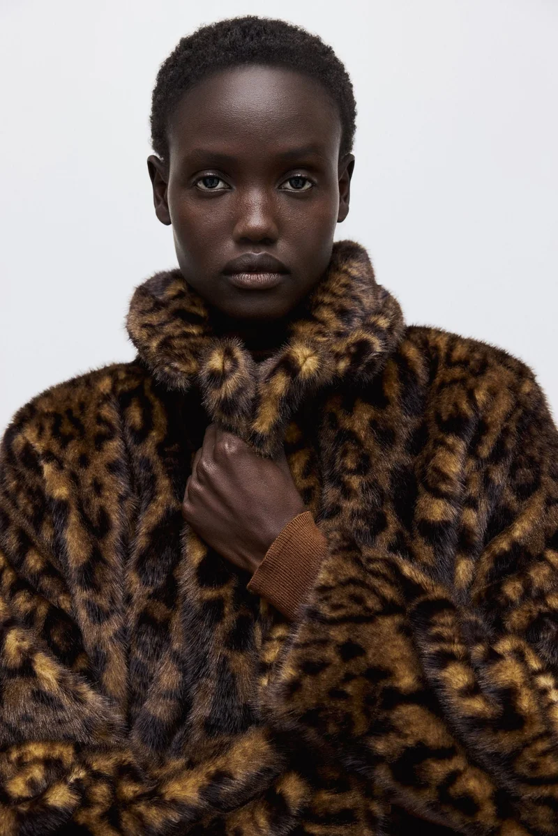 اتش اند ام معطف ميدي