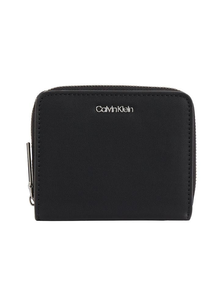 CALVIN KLEIN MEDIUM ZIP WALLET  - Image 1