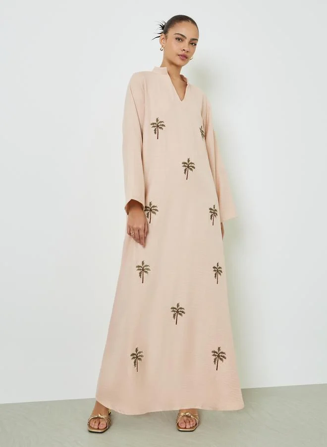 إلينا من دي ستايل Beige Embroidered Maxi Dress