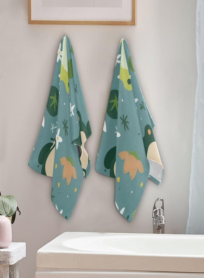 WELLDAY Cute Frogs Hand Towels Set of 2 Ultra Soft Face Towel Hand Cloth Absorbent Fingertip Bath Towels for Bathroom Hotel, Gym and Spa 28" X 14" - Image 4