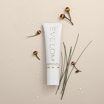 EVE LOM Daily Protection SPF 50 Facial Sunscreen Face Moisturizer Protects Repairs Hydrates Skin for 36 Hours AntioxidantRich Formula with Niacinamide Vitamin C 50ml - Image 4