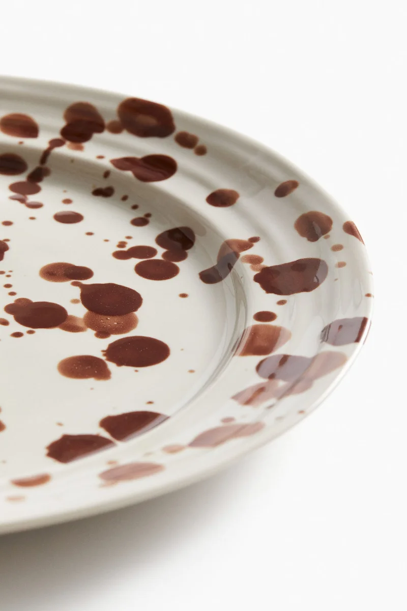 H&M Large stoneware plate