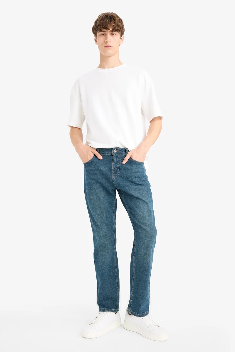 Sergio Regular Fit Regular Waist Straight Leg Jeans