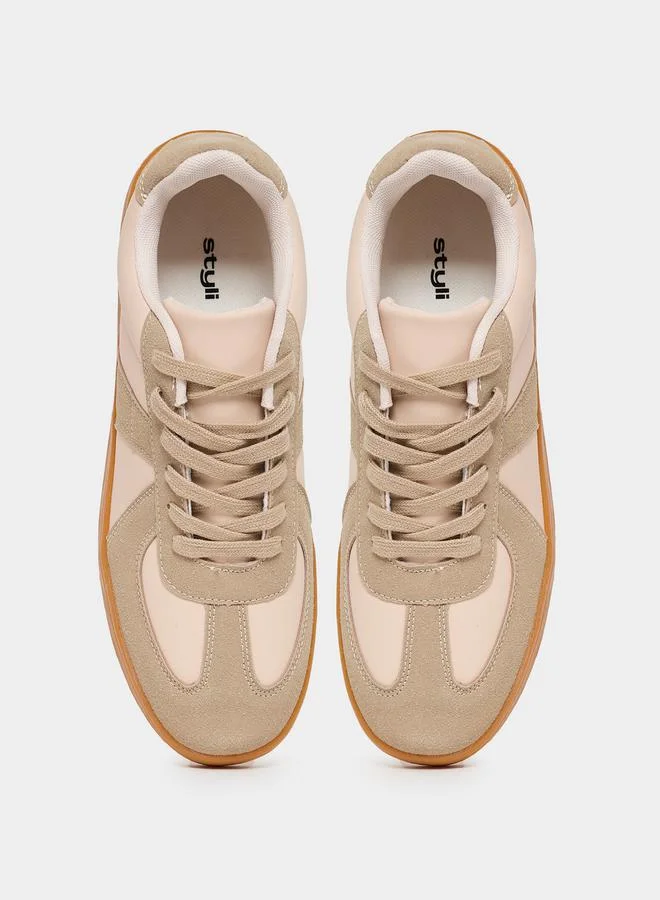 Styli Retro Sole Color Block Lace Up Sneakers