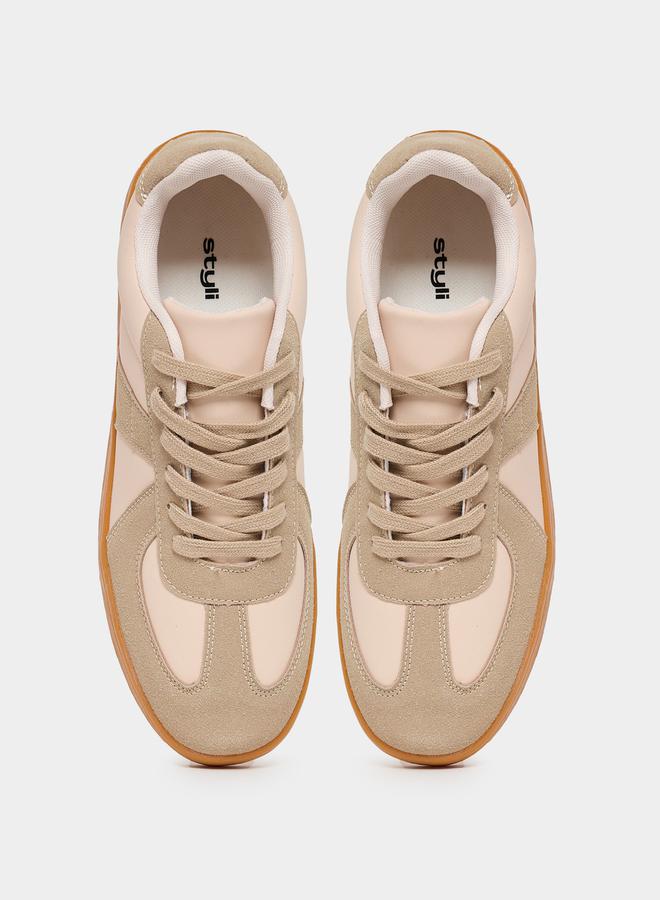 Styli Retro Sole Color Block Lace Up Sneakers - Image 5