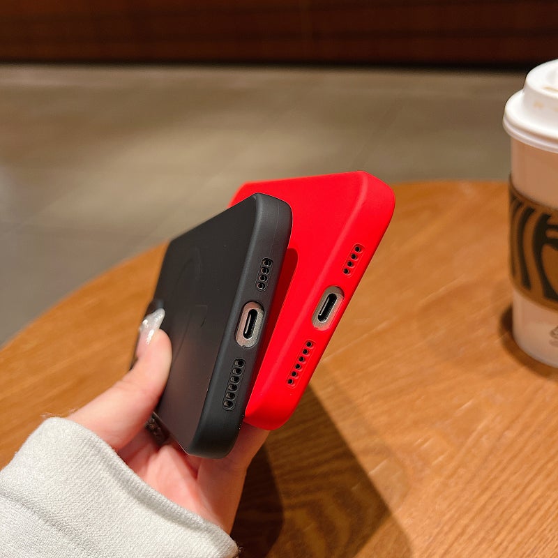 إيروريكس جراب هاتف مغناطيسي من السيليكون السائل بلون سادة لهاتف iPhone Air (أحمر) - Image 5