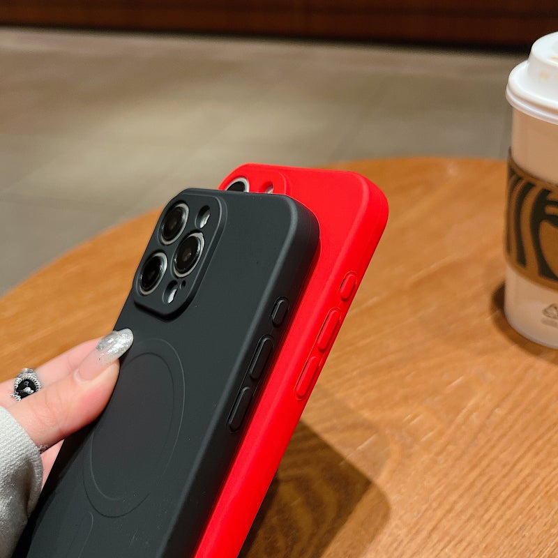 إيروريكس جراب هاتف مغناطيسي من السيليكون السائل بلون سادة لهاتف iPhone Air (أحمر) - Image 4