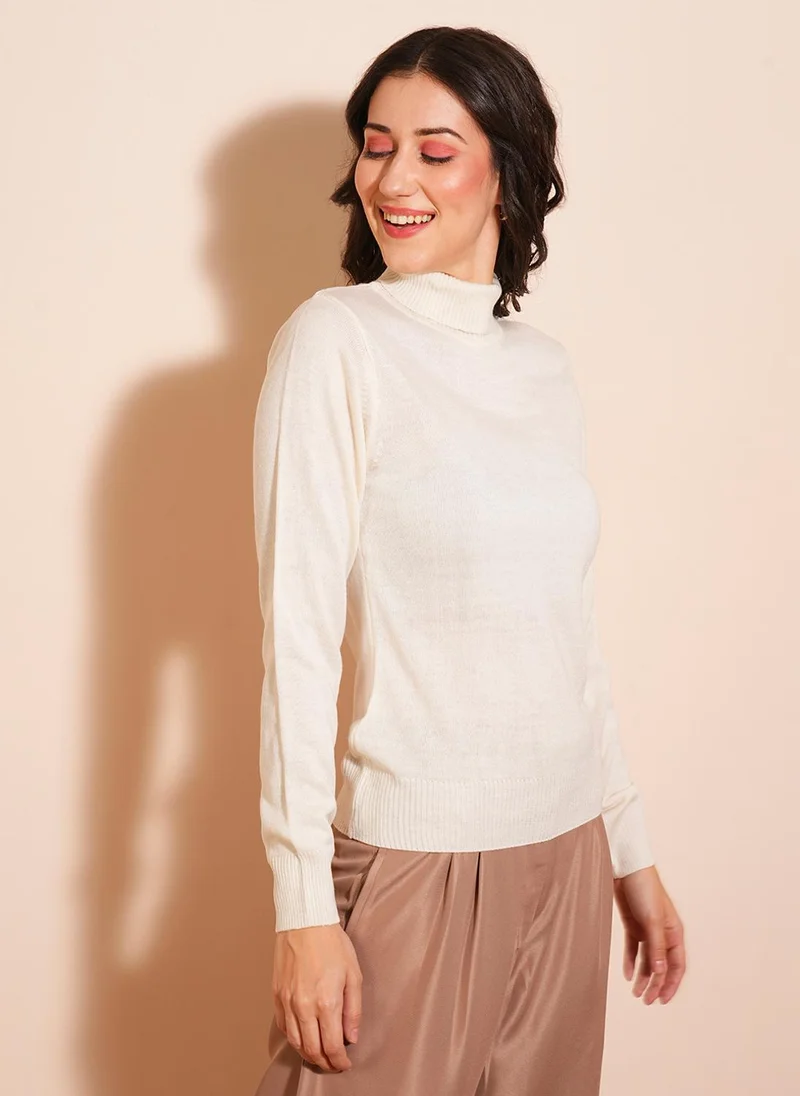 جلو باص بلوفر نسائي بياقة سلحفاة سادة