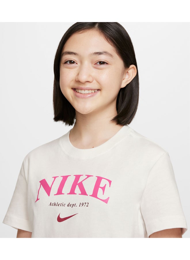 Nike Girls NSW Trend BF Tee  - Image 3