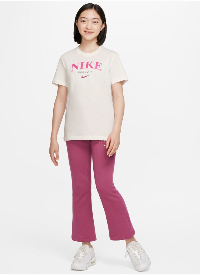 Nike Girls NSW Trend BF Tee  - Image 4