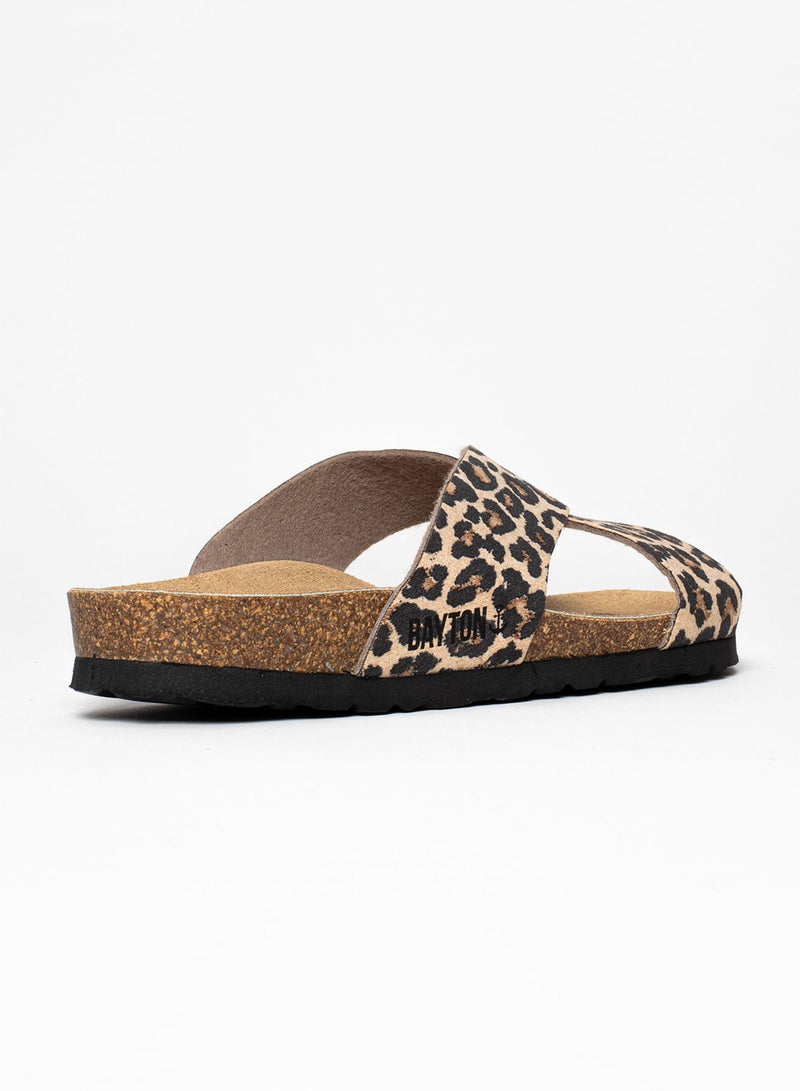 BAYTON Gomera Leopard Flat Sandals  - Image 3