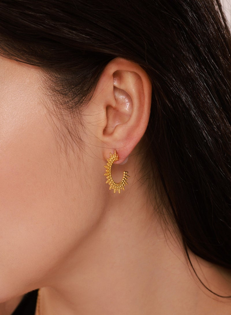 A pair of C-shaped sun titanium steel earrings, new style 18K gold-plated jewelry  - Image 3