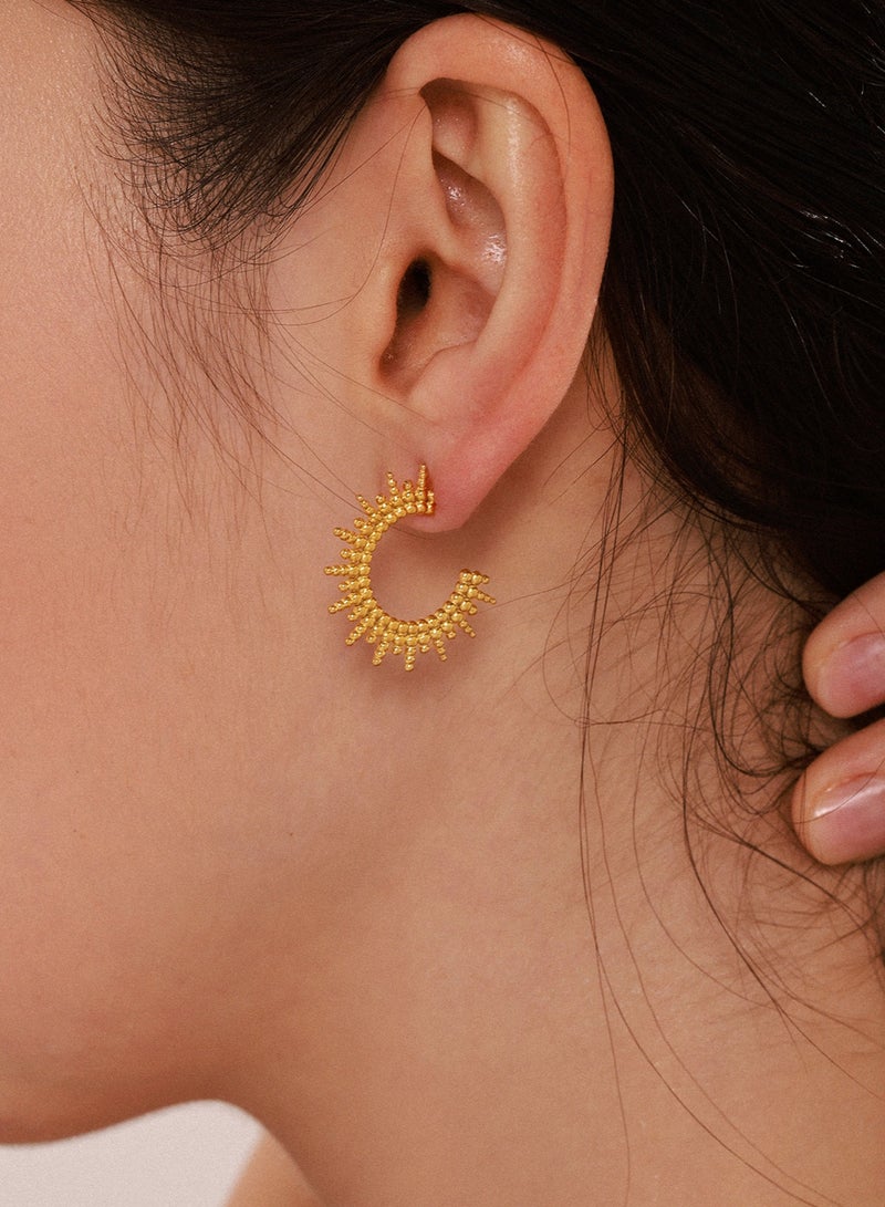 A pair of C-shaped sun titanium steel earrings, new style 18K gold-plated jewelry  - Image 2