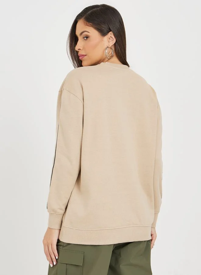 ستايلي Regular Fit Longline Slogan Print Sweatshirt
