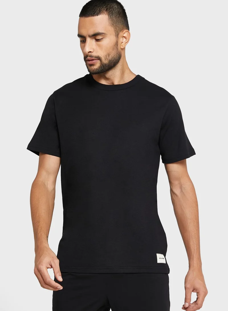 JACK & JONES Essential T-Shirt & Sweatpants