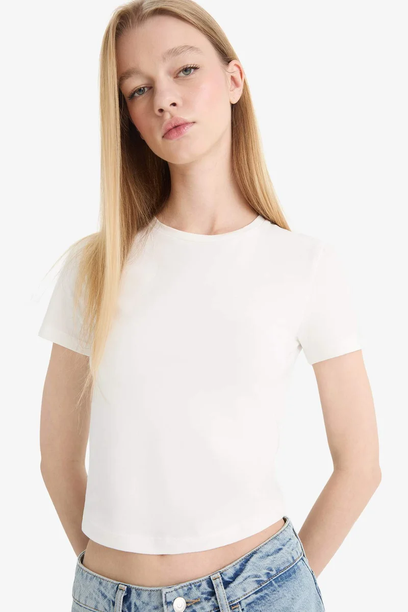 ديفاكتو Slim Fit Short Sleeve T-Shirt