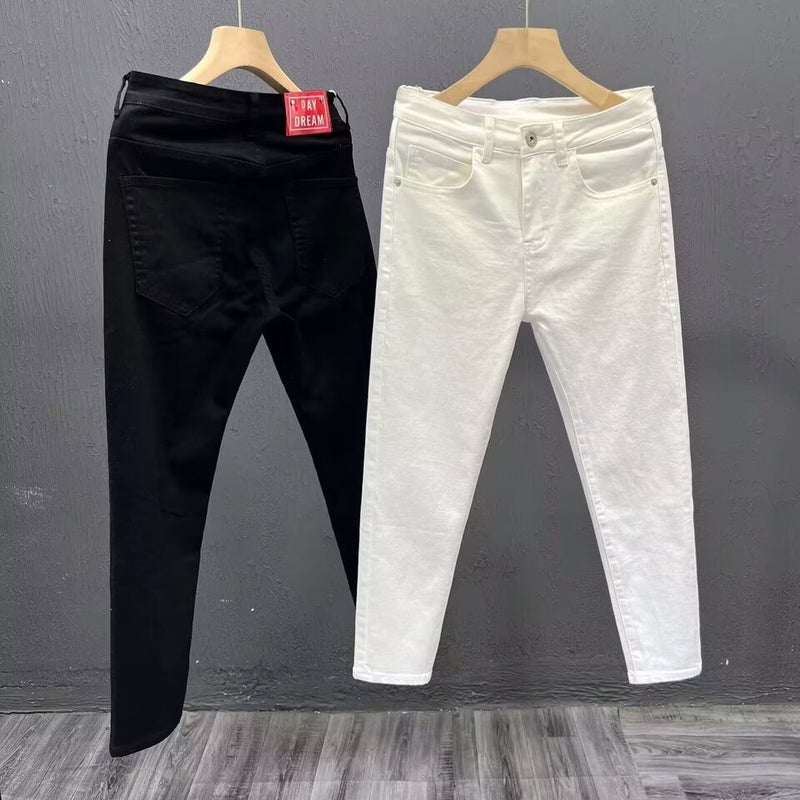 Unisex Classic Denim Jeans Loose Fit Daily Outdoor Wear - Image 4