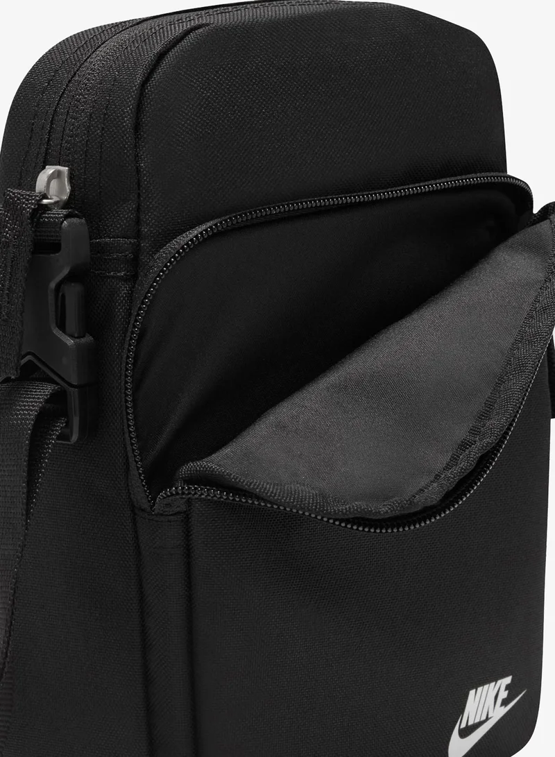 Nike Heritage Crossbody