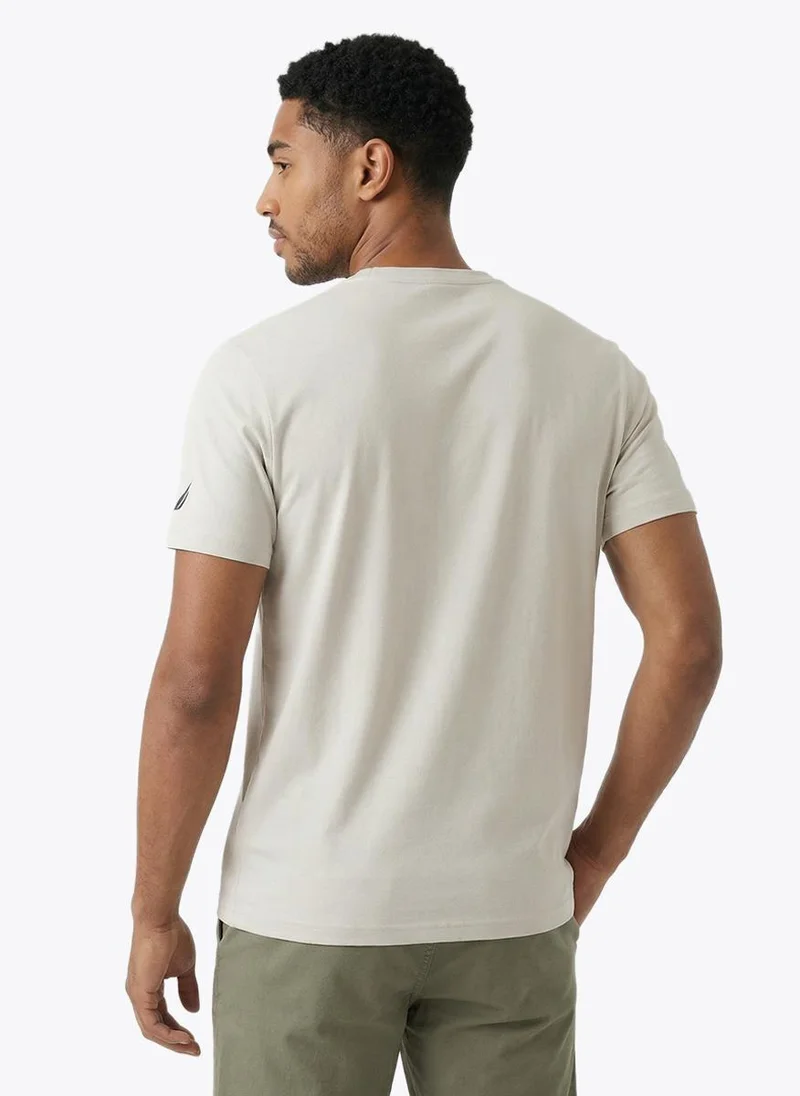 Nautica Men Regular Fit Short Sleeve T-Shirt for Relaxed Styling - Grey