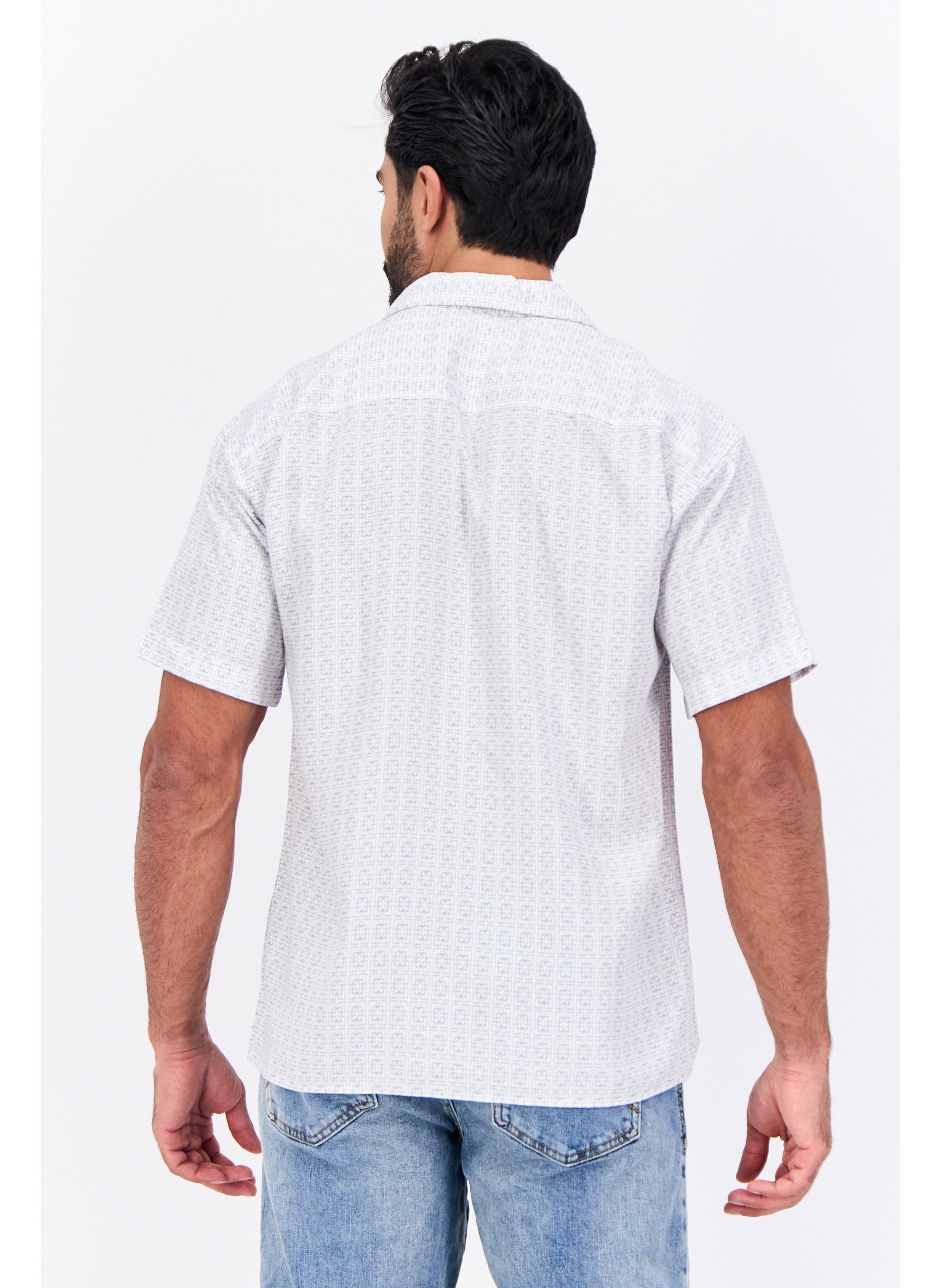 Men Regular Fit All Over Print Short Sleeve Casual Shirts, White - https://f.nooncdn.com/p/pzsku/Z45B205766F6048645CF8Z/45/1746214533/7a01ef2f-282c-4d1b-9403-f21bda0d4311.jpg?width=original