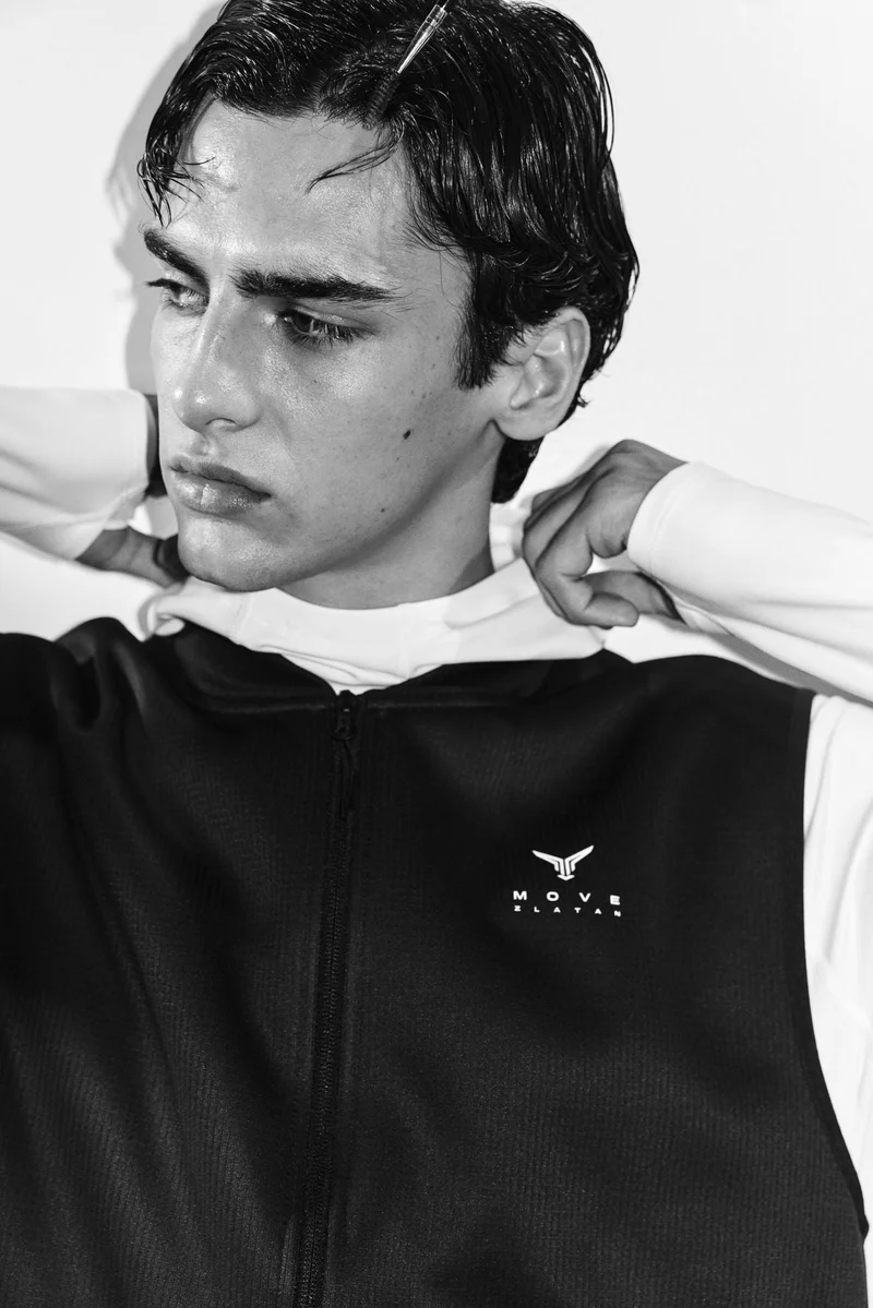 H&M Sports gilet with ThermoMove™