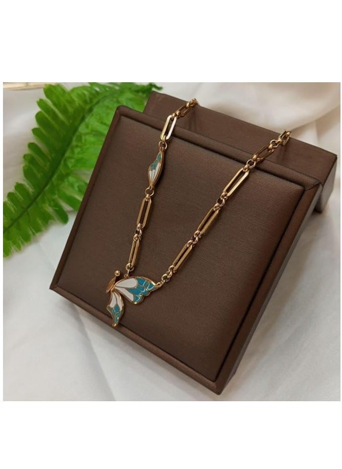 Generic - Gold Metal Necklace - Light Gold Chain Butterfly Shape Accessory - Image 1