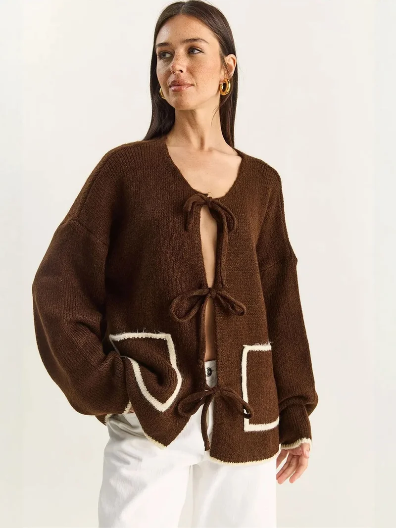 بيانكو لوتشي LUCCI Oversized Knit Cardigan with Tie Closure
