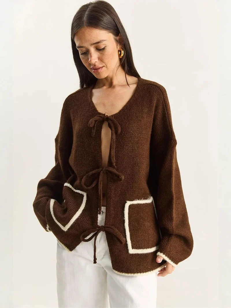 بيانكو لوتشي LUCCI Oversized Knit Cardigan with Tie Closure