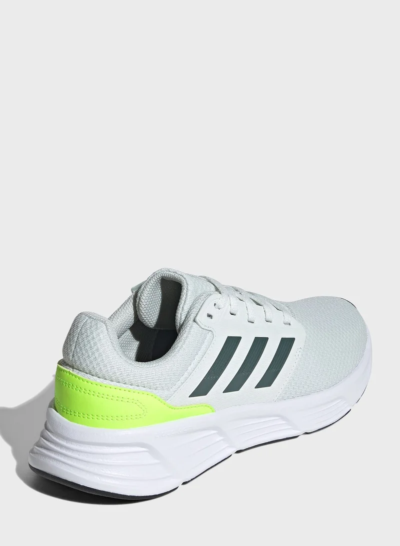 adidas سنيكرز جلاكسي 6