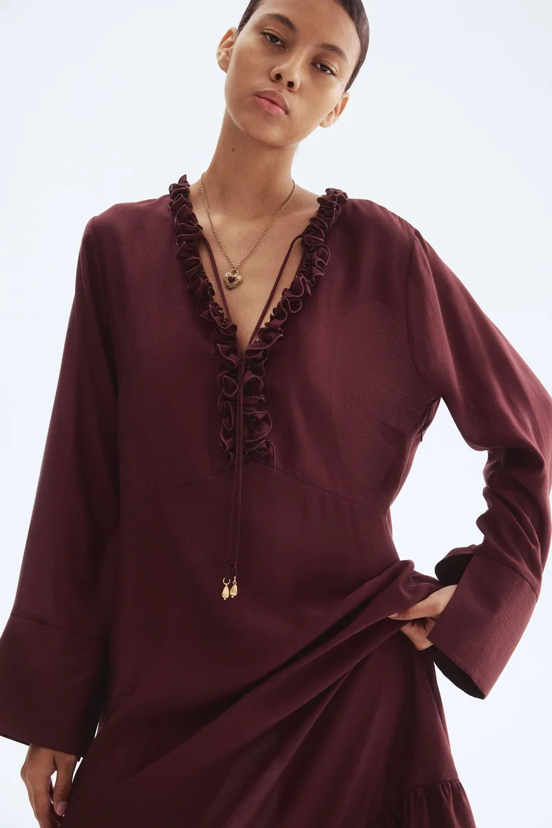 اتش اند ام فستان ماكسي مزين بكشكشة