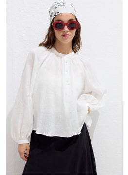 Thin Linen Shirt with Gathered Collar Ecru - pzsku/Z45BD72B53F8F0D1CE6F1Z/45/_/1726679500/62a08122-4085-49f6-b41a-1d987ec3c18d