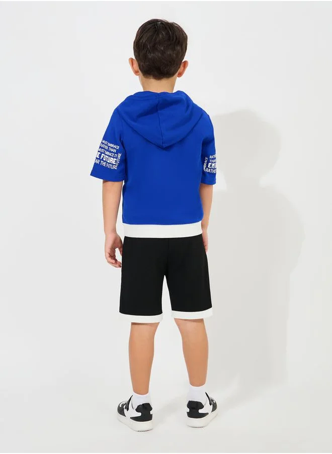 ستايلي Zipper Front Hooded Top & Shorts Set