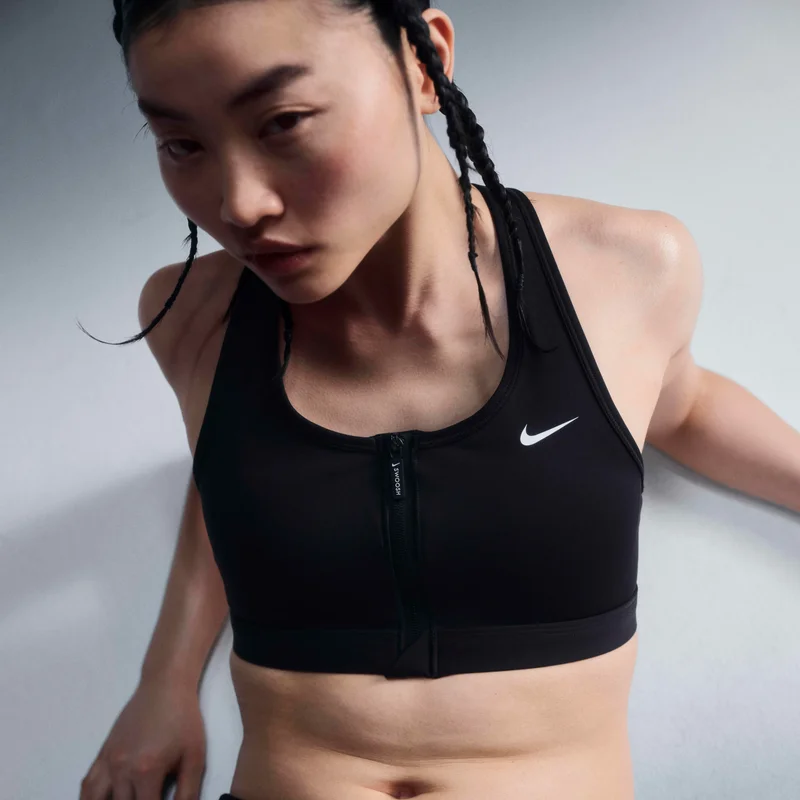 Nike Women's Swoosh Front Zip Medium-Support Padded Sports Bra