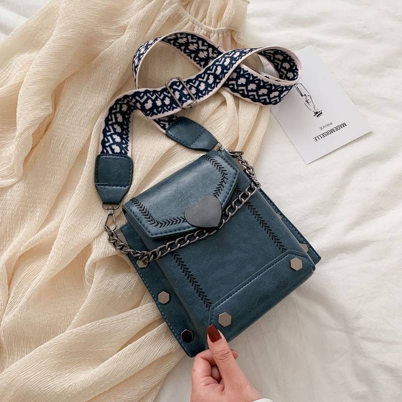 Z Spring And Small Bag Women'S Popular Popular Texture Shoulder Bag Fashion Retro Wideband Crossbody - Image 5