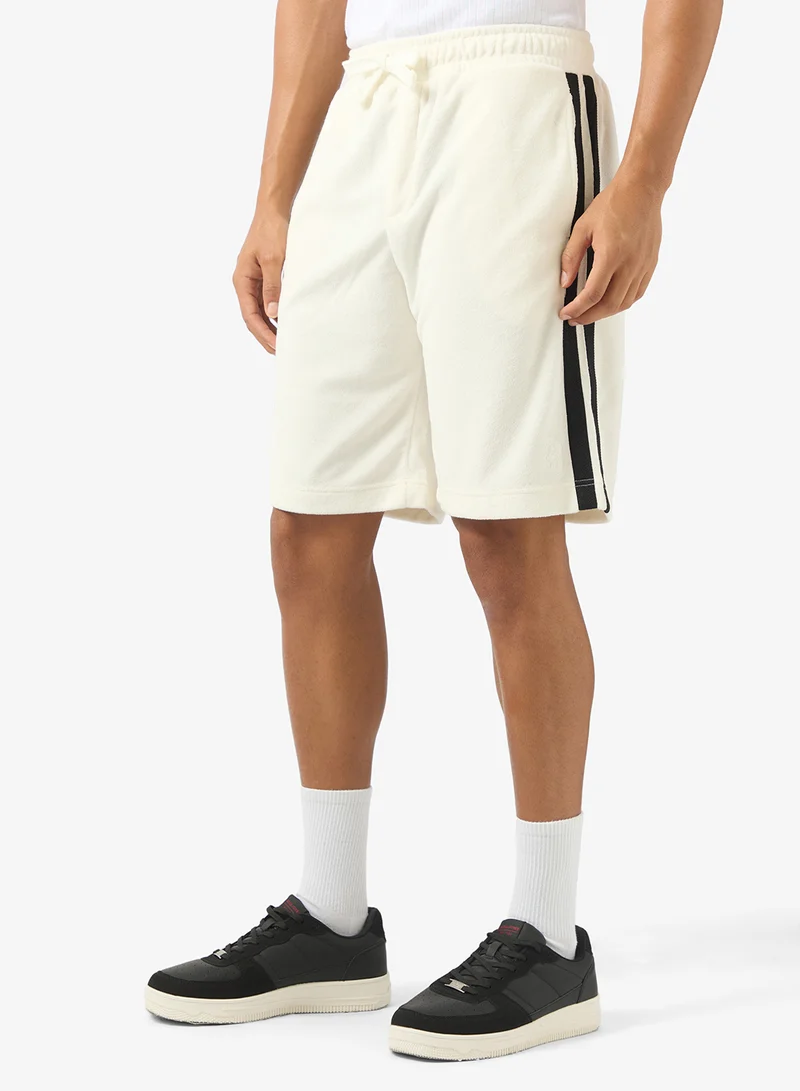 جاك اند جونز شورت رياضي برباط